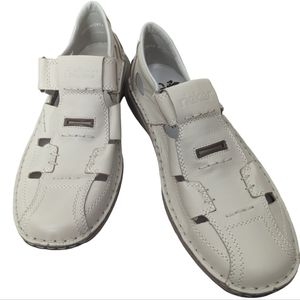NWOB RIEKER Men's Slip on Shoes Size‎ 41 / 8 US Off White